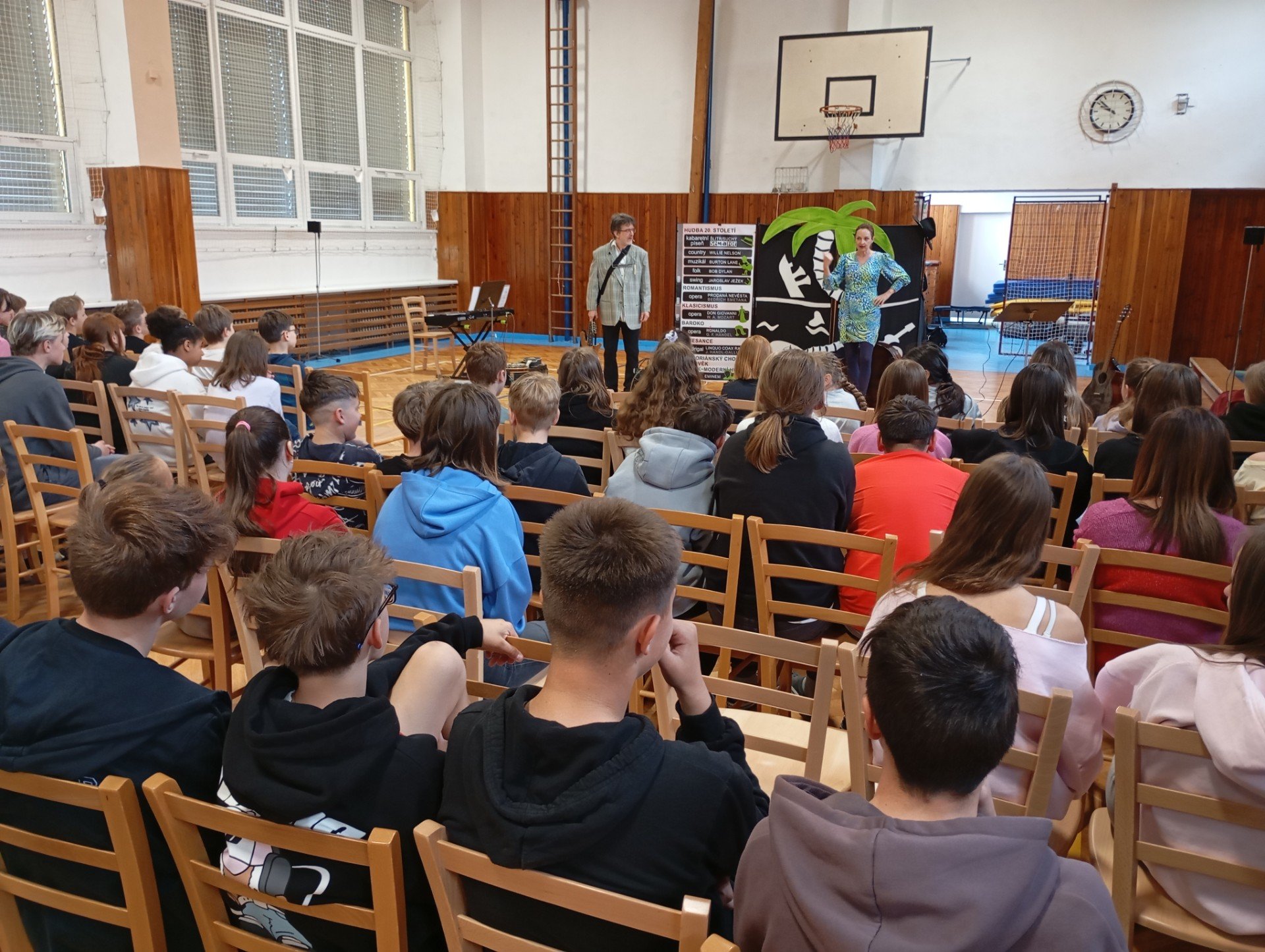 Plavba dějinami hudby